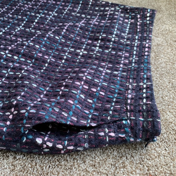 HP ⭐️ NWOT LOFT Tweed Shift Pockets Mini Skirt - Picture 3 of 7